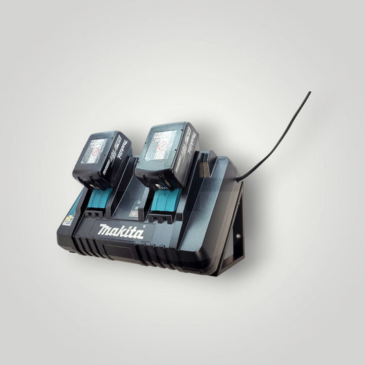 Wandhalter für Makita Doppelladegerät DC18RD – stabile Halterung für sichere Werkstattaufbewahrung